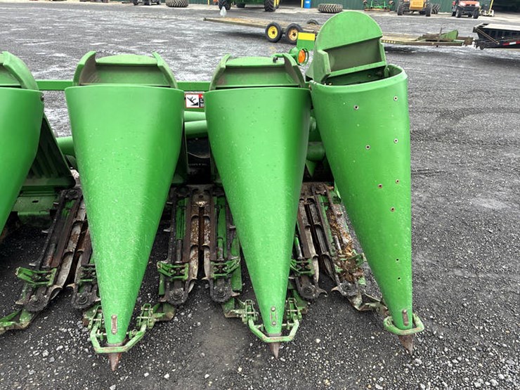 2001-john-deere-693-image-32