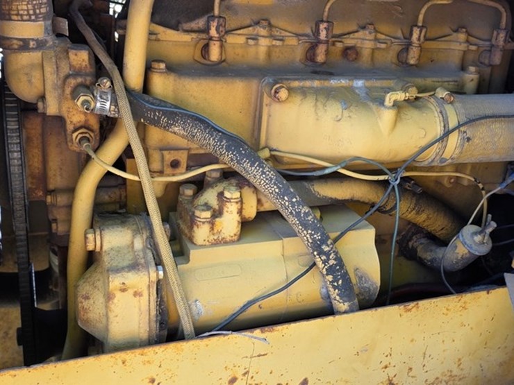 1977-caterpillar-910-image-36