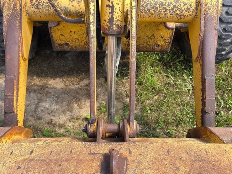 1995-john-deere-310d-image-45