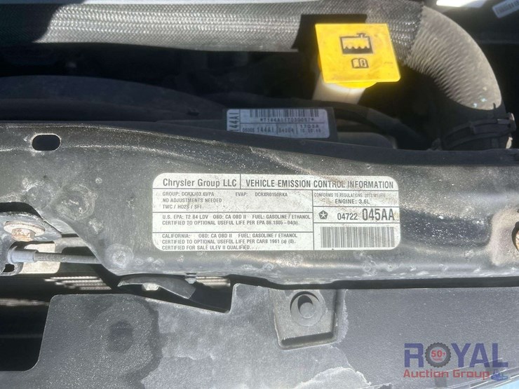 2013-dodge-grand-caravan-se-image-9