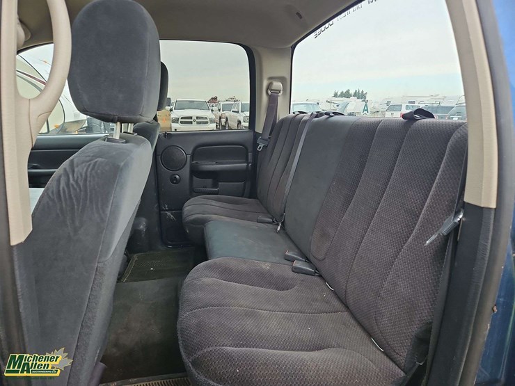 2003-dodge-ram-2500-image-14