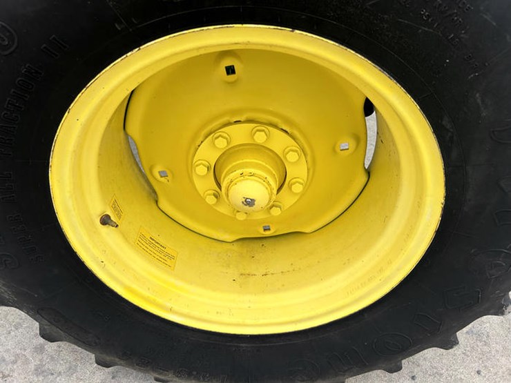 2001-john-deere-9550-image-42