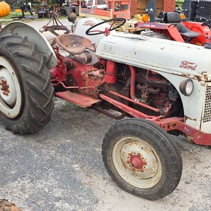 FORD 8N