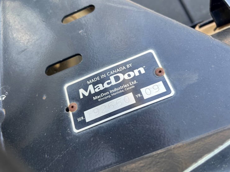 2009-mac-don-fd70-image-28