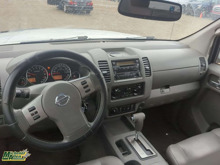 2006-nissan-frontier-image-14
