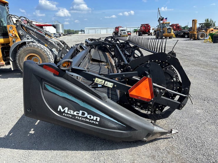 2013-mac-don-fd75-image-1
