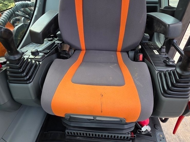 2019-doosan-dx225-lc-5-image-79