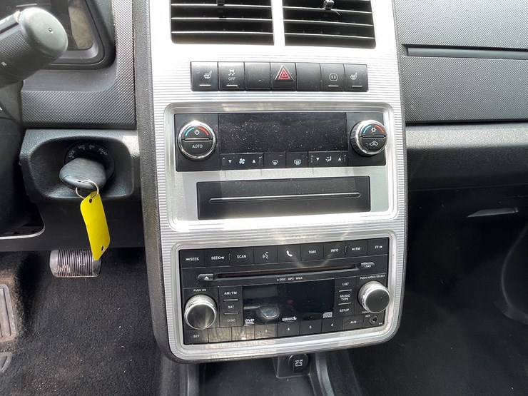 2010-dodge-journey-sxt-image-53