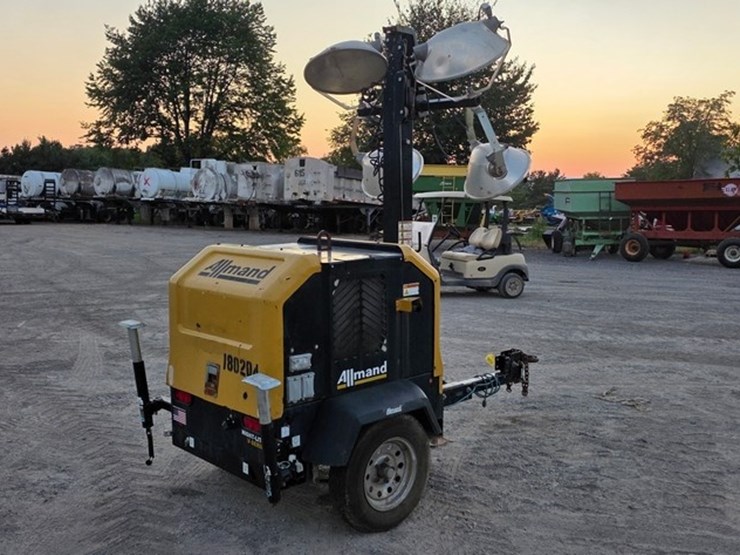 2018-allmand-light-tower-(runs-and-works)-image-3