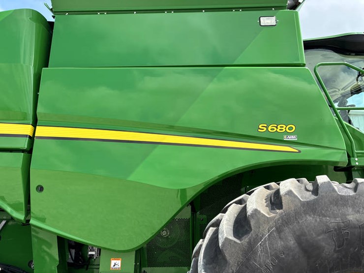 2015-john-deere-s680-image-28