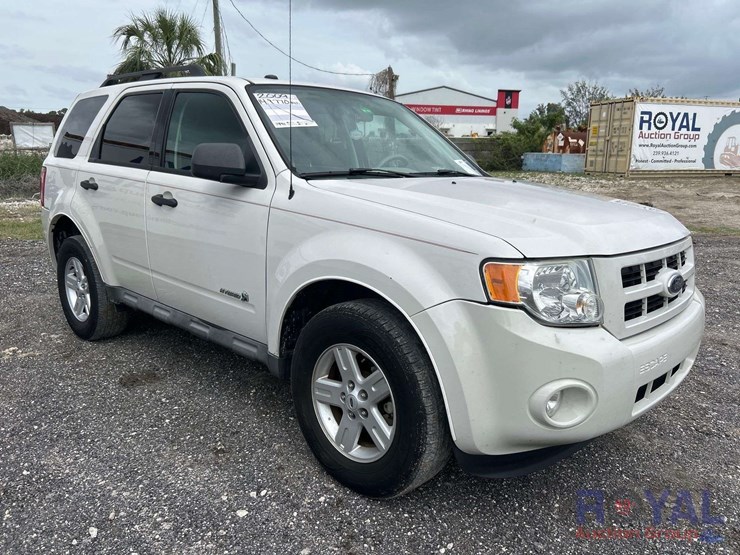 2009-ford-escape-hybrid-image-1