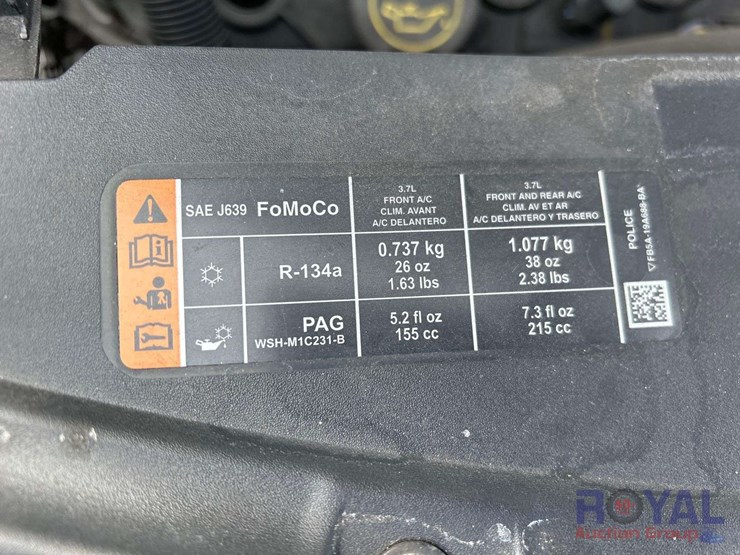 2019-ford-explorer-image-10