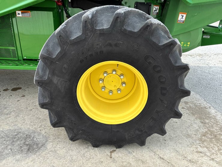 2017-john-deere-s680-image-44
