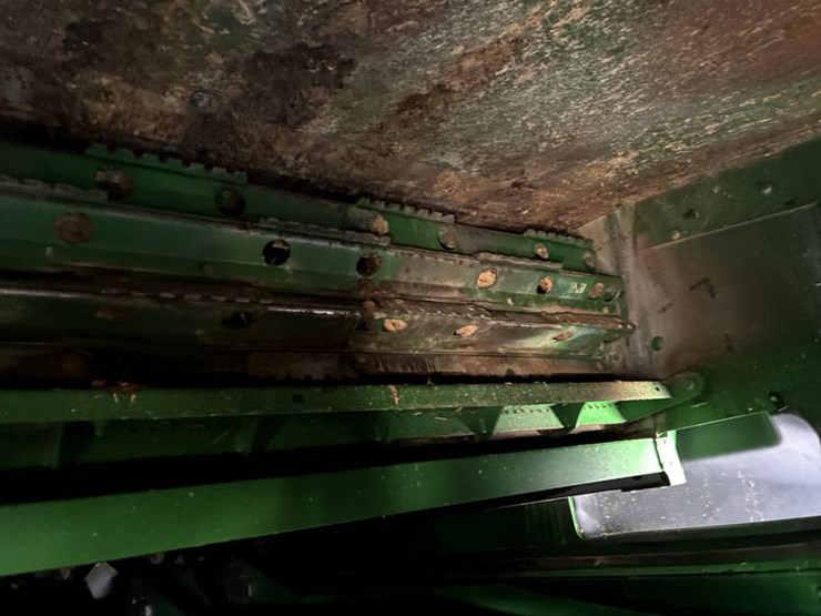 2024-john-deere-s780-image-57