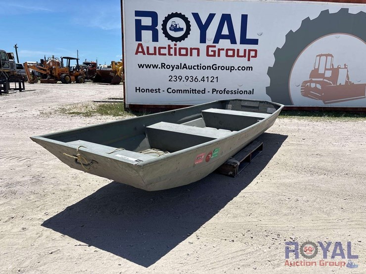 terry-12ft-aluminum-jonboat-image-1
