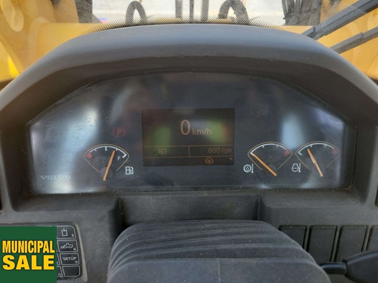 2013-volvo-l45g-image-9