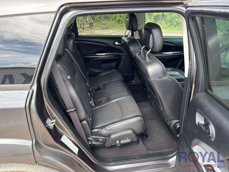 2019-dodge-journey-image-21