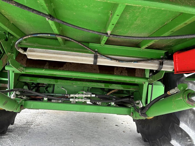 2016-john-deere-s680-image-22
