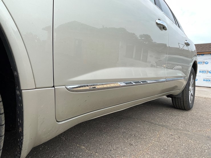 2014-buick-enclave-image-16