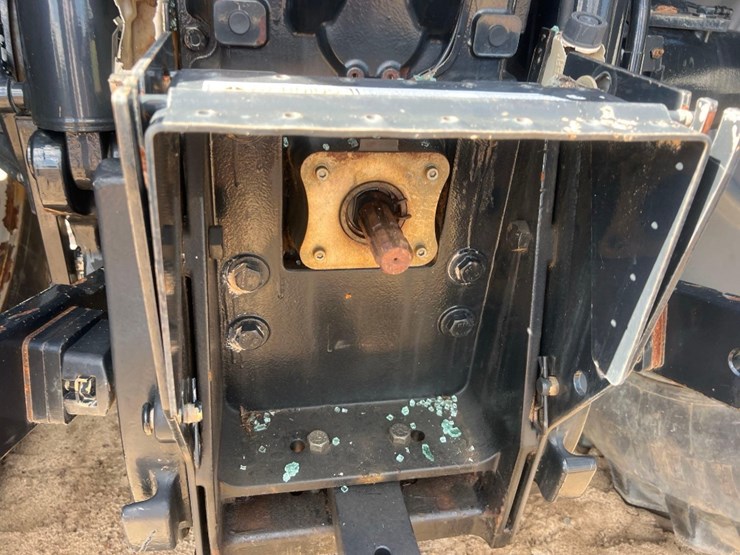 case-ih-magnum-180-image-14