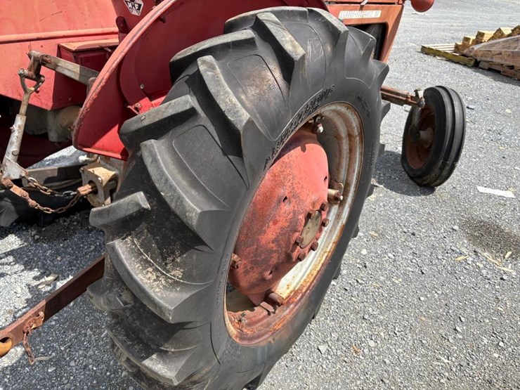 massey-ferguson-25-image-12