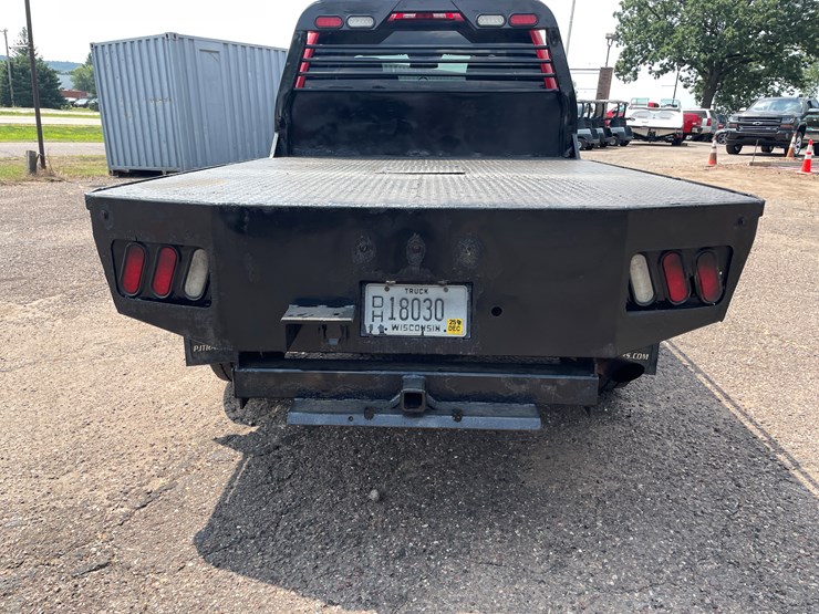 2019-chevrolet-silverado-2500-image-17