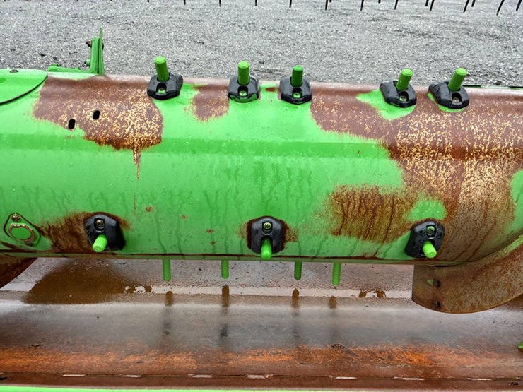 2013-john-deere-635f-image-25