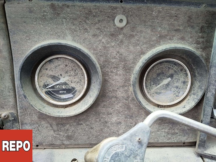 ford-9000-image-7