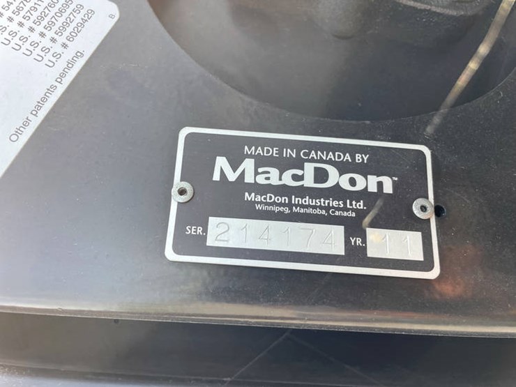 2011-mac-don-fd70-image-8