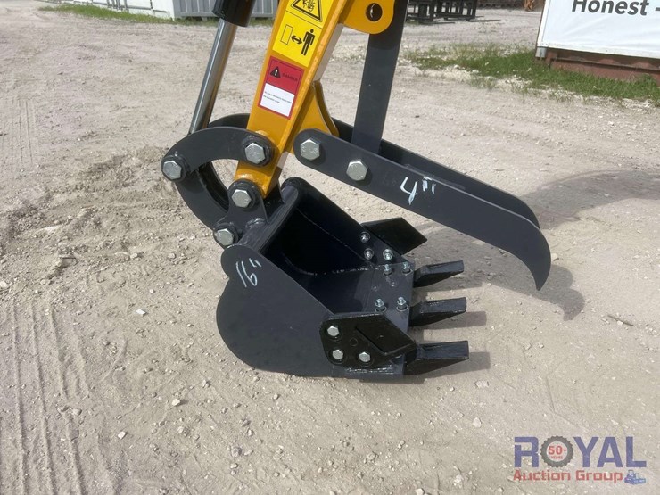 unused-2025-cfg-industry-mx12rx-mini-excavator-image-8