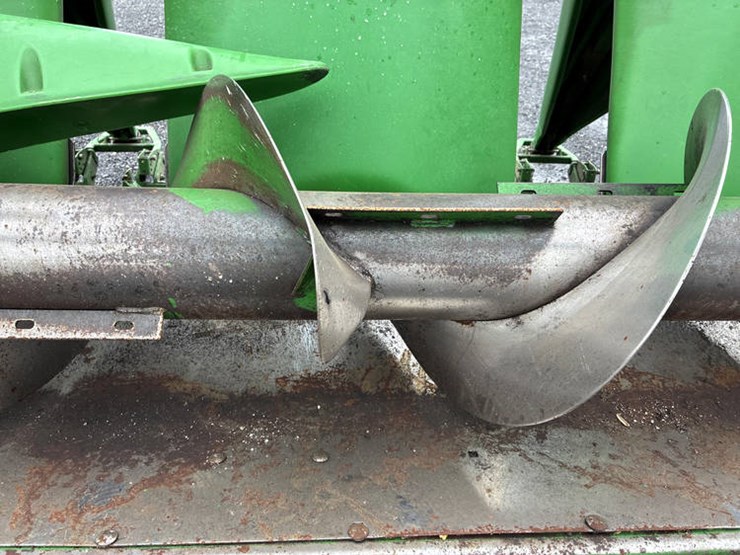2001-john-deere-693-image-21
