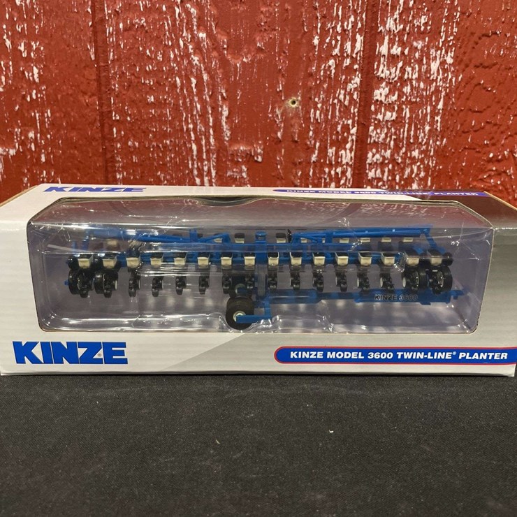 KINZE 3600
