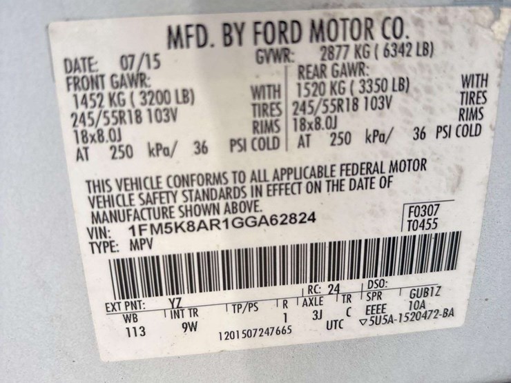 2016-ford-explorer-image-9