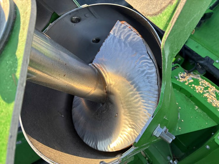 2018-john-deere-s760-image-90