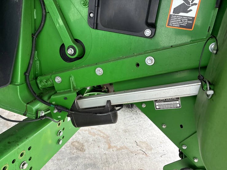 2016-john-deere-s680-image-72