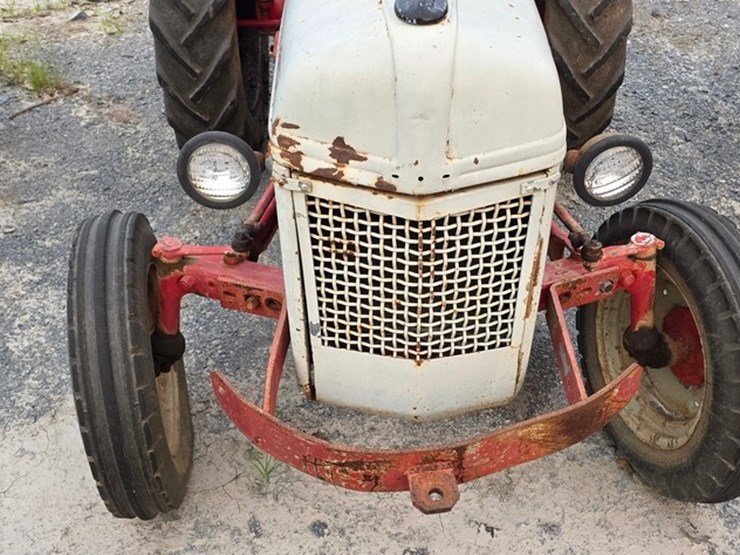 ford-8n-image-18