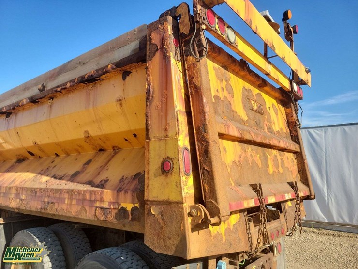 2009-international-workstar-7600-image-37