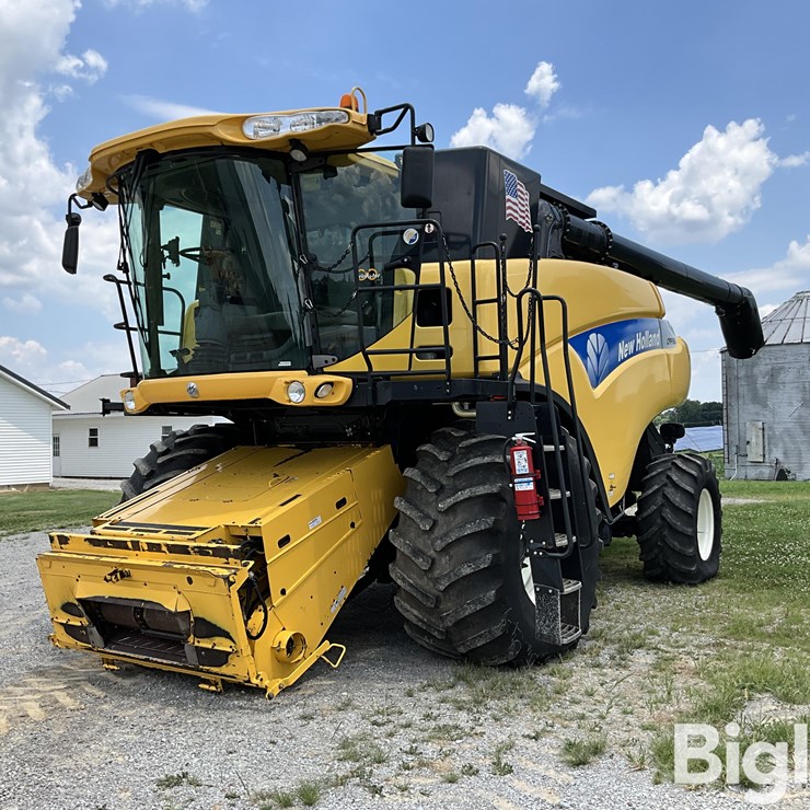 2008 NEW HOLLAND CR9060