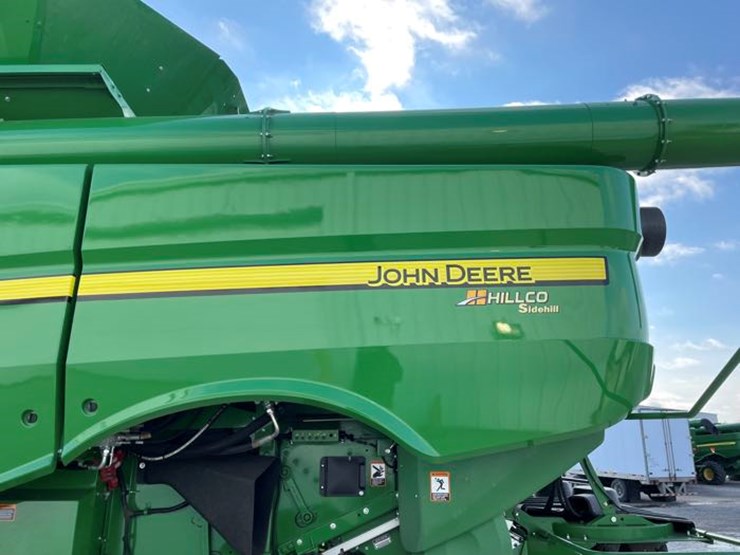 2017-john-deere-s680-image-10