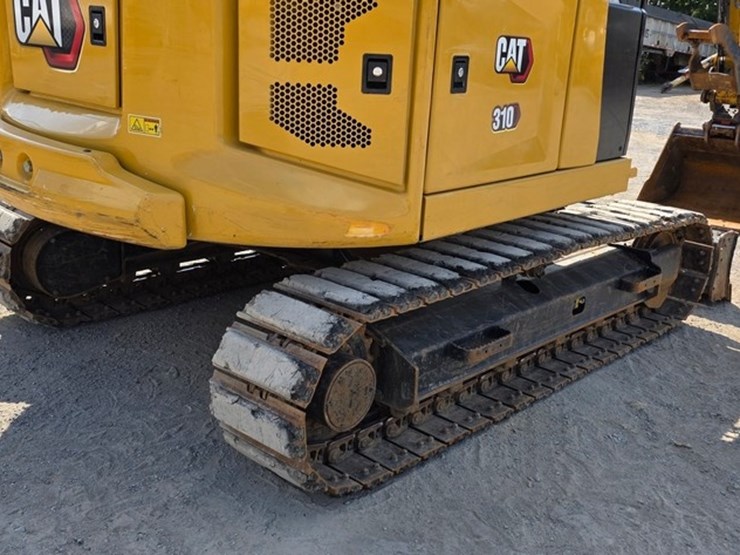2023-caterpillar-310-image-27