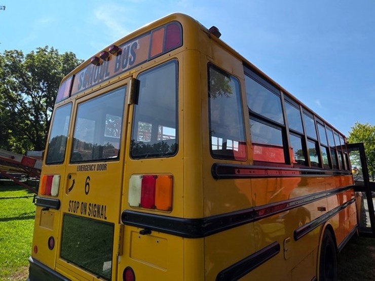 2007-freightliner-school-bus-(runs)-(title)-image-19