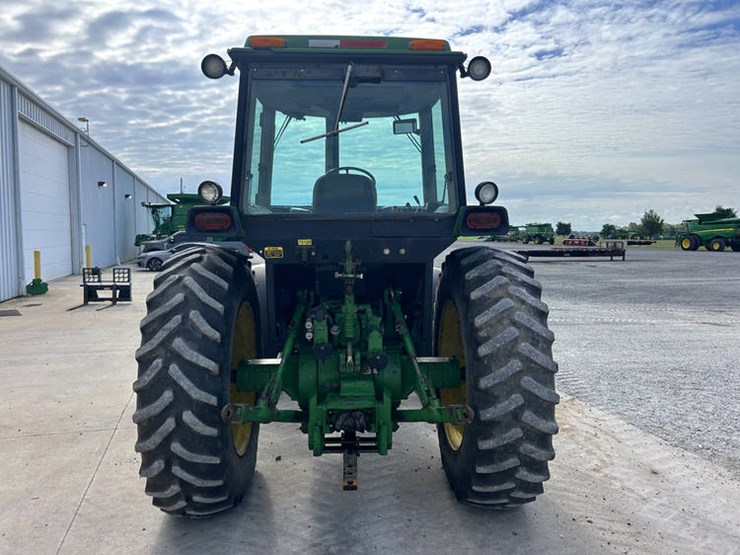 1990-john-deere-4455-image-6