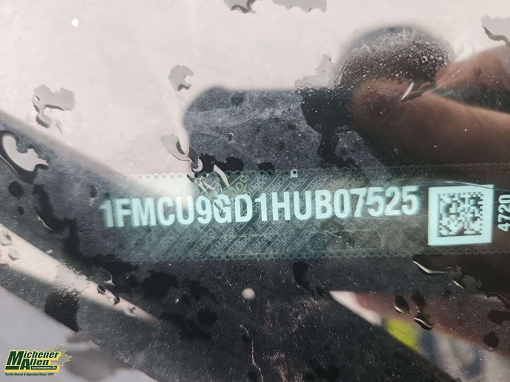 2017-ford-escape-se-image-5