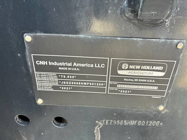 2021-new-holland-t9.565-image-2