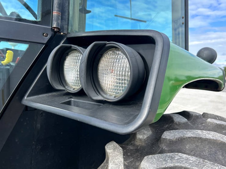 1990-john-deere-4455-image-30