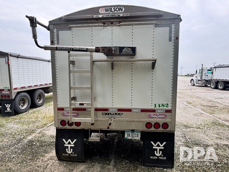 2016-wilson-grain-trailer-image-12