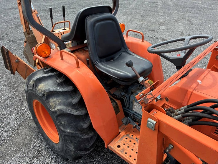 kubota-b9200-image-12