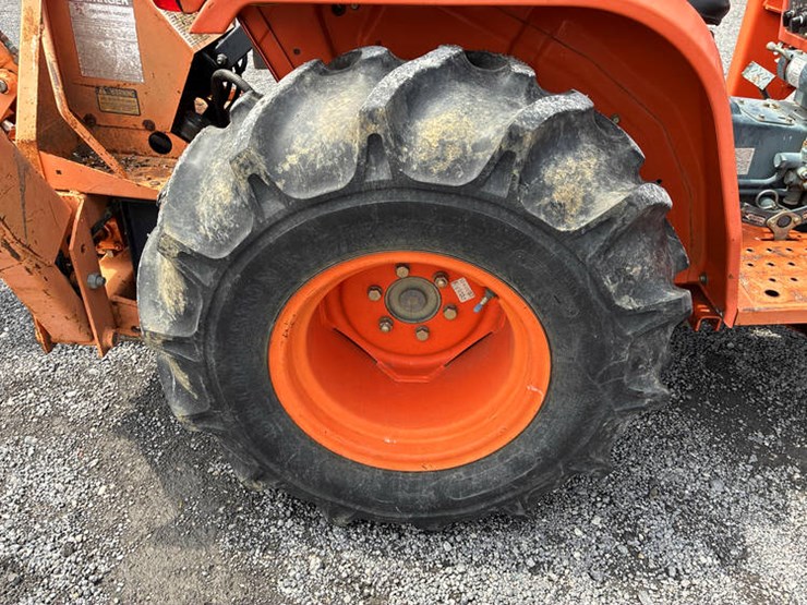 kubota-b9200-image-34
