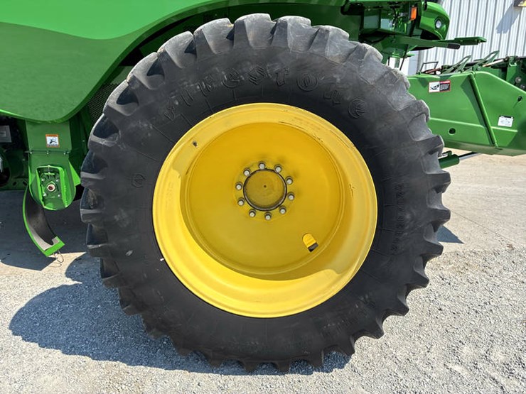 2013-john-deere-s690-image-31