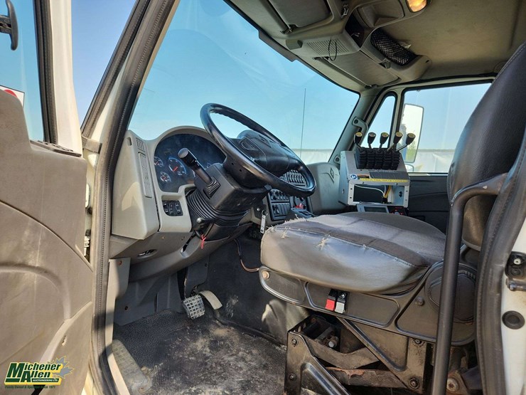 2012-international-workstar-7600-image-10